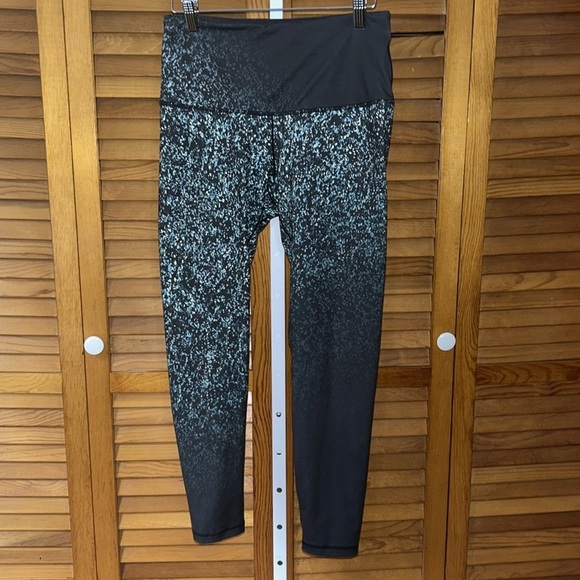 Prana Kimble Printed Leggings Size Medium - Picture 3 of 9